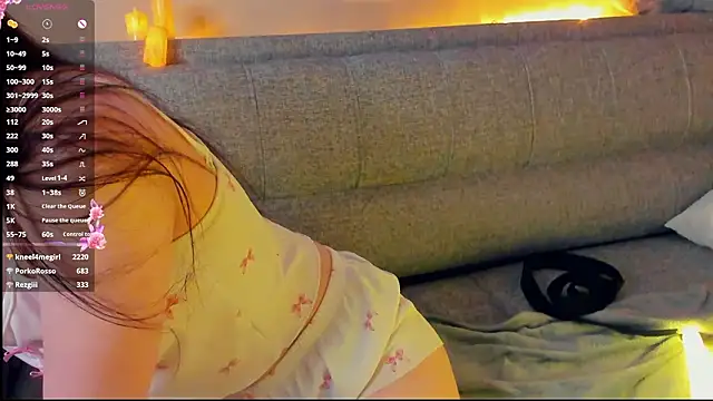 XXX chat uživo modela MirnaTellado