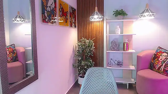 Chat +18 de Dalila_Sky ao vivo