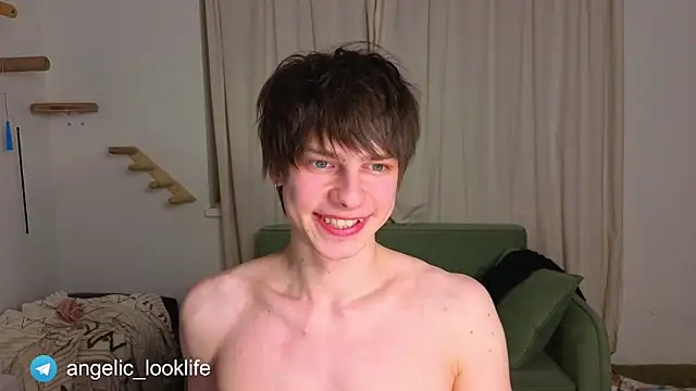 look_angelic's Webcam Show