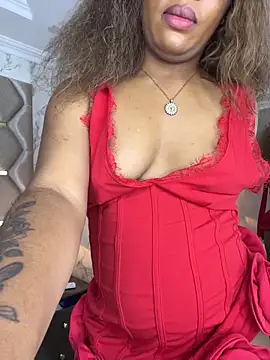 Chat +18 de CharlothMavis ao vivo