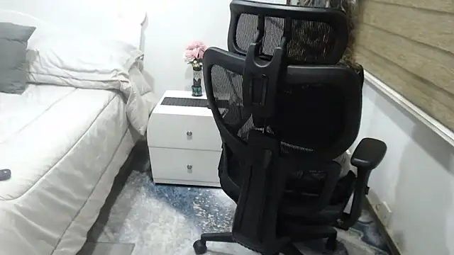 Chat +18 de jesy_hot ao vivo