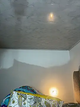 emily_acorn Adlı Modelin Canlı XXX Sohbeti