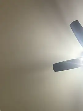 Pokazy przed kamerką – Tamiii420