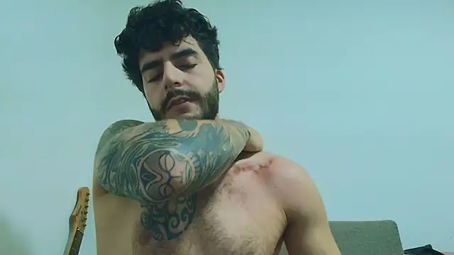 Chat XXX Live thomas_gun