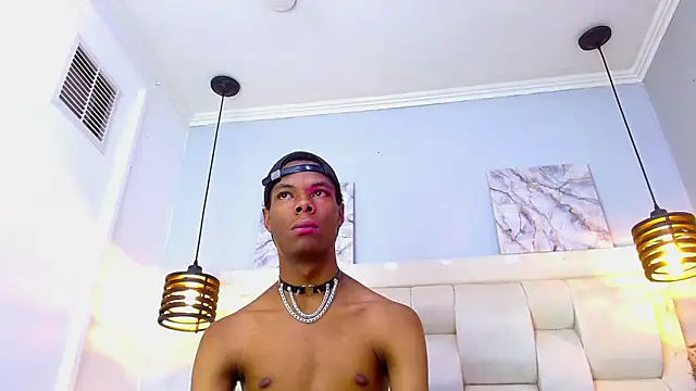 Santiago_Ortiz_ – webcam-show