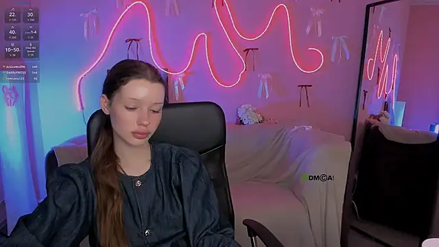 Онлайн чат XXX khloebeauty