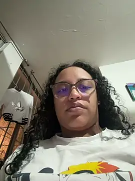 tokio_angel élő XXX-chatje