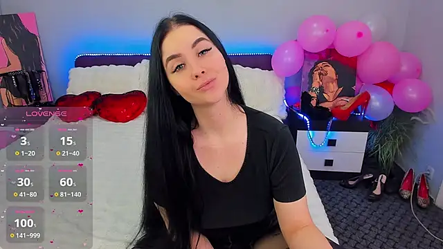 KeiraChoCo Adlı Modelin Canlı XXX Sohbeti