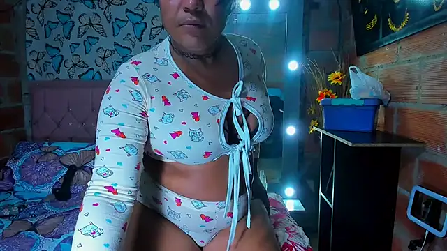 lucianabigcockxx – Live XXX-chat