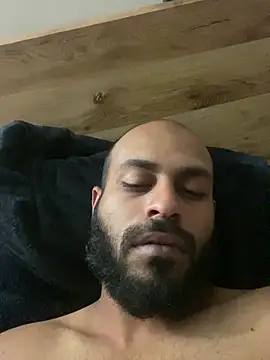 islandvybee55's Live XXX Chat