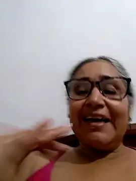 _candi Show in webcam