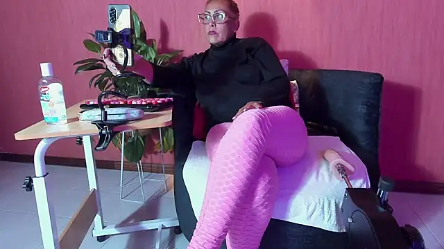 BrendaSex_Hot Adlı Modelin Canlı XXX Sohbeti