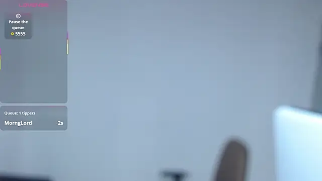 esmeralda-bk's Live XXX Chat