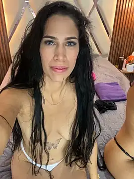 โชว์เว็บแคมของ isa_rousse25