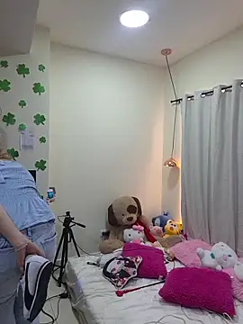 Онлайн чат XXX NaomiShimizu