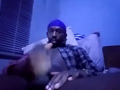 XHumbleD: онлайн-секс-чат