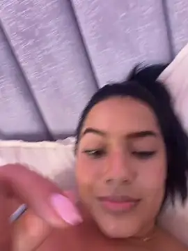 jacobss_gh's Live XXX Chat