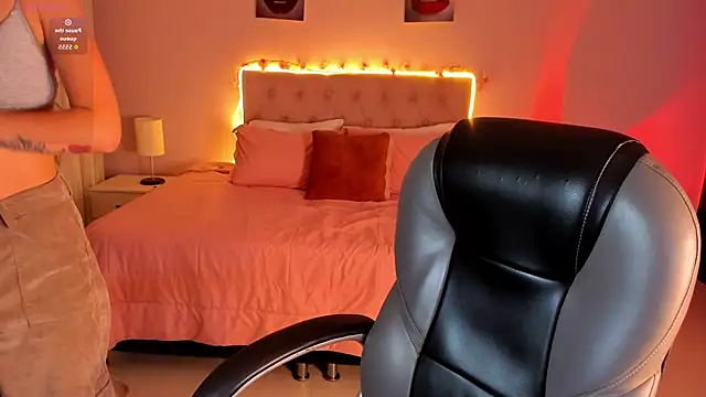 Emily_Warren_ élő XXX-chatje