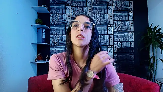 DanielaMonroe's Live XXX Chat