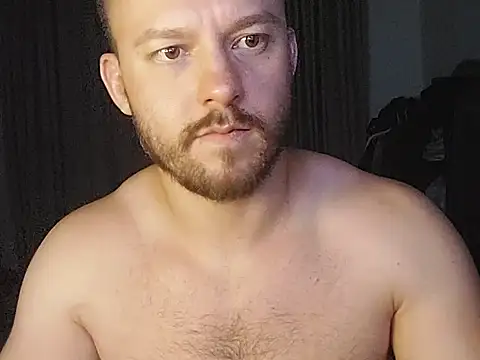 Show modela amanteloiro na web-kameri