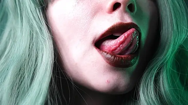 ginger_hugs 即時 XXX 聊天