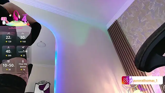 Aurora_thomas__1: онлайн-секс-чат