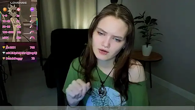 Dilara_xBaby Adlı Modelin Canlı XXX Sohbeti