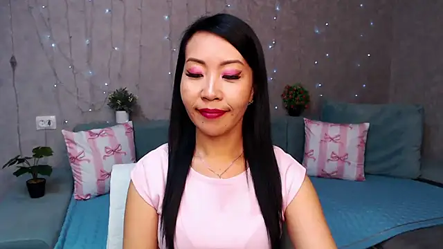 LiaPakのウェブカメラショー