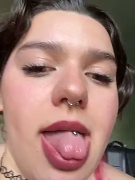 bellywelly69420's Webcam Show