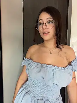 TeaseDollXXX: онлайн-секс-чат