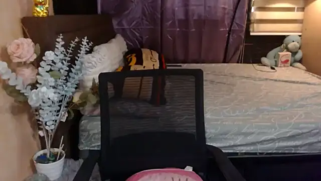 xheavenlytrans Adlı Modelin Canlı XXX Sohbeti