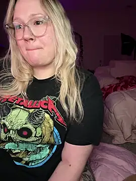 PiggyRose's Live XXX Chat