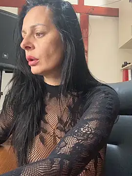 MiriamDelyn Chat XXX in diretta