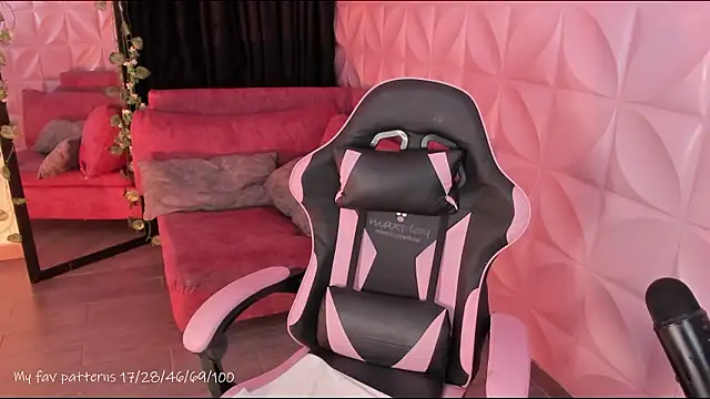 NattGomez's Live XXX Chat