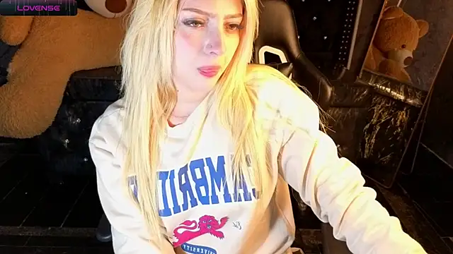 Kitty_fox_b Adlı Modelin Canlı XXX Sohbeti