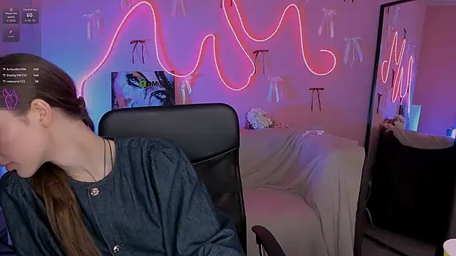 khloebeauty's Live XXX Chat