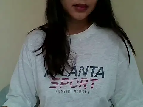 _smiling4u_ Adlı Modelin Canlı XXX Sohbeti