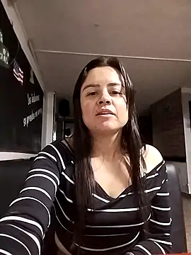 karlagiraldo198 live XXX chat