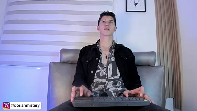 Chat +18 de Dorianmistery2322_ ao vivo