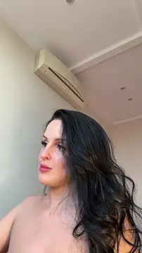 Evayra Adlı Modelin Canlı XXX Sohbeti