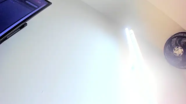 Chatroom XXX en direct de Juliethaamour