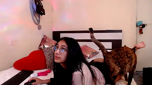 chika_hellar Obrolan Langsung XXX