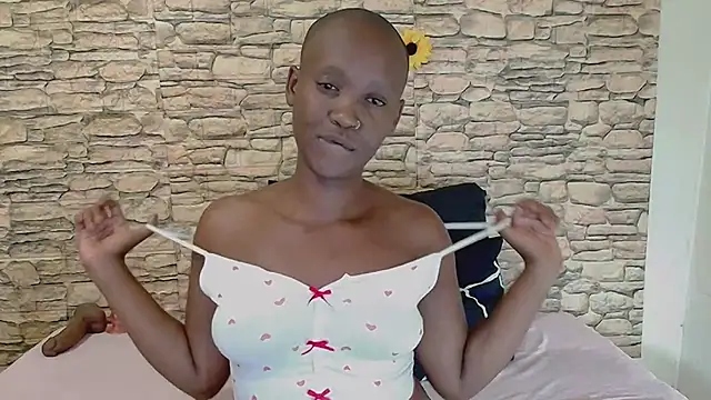 EbonyOlive69 Chat XXX in diretta