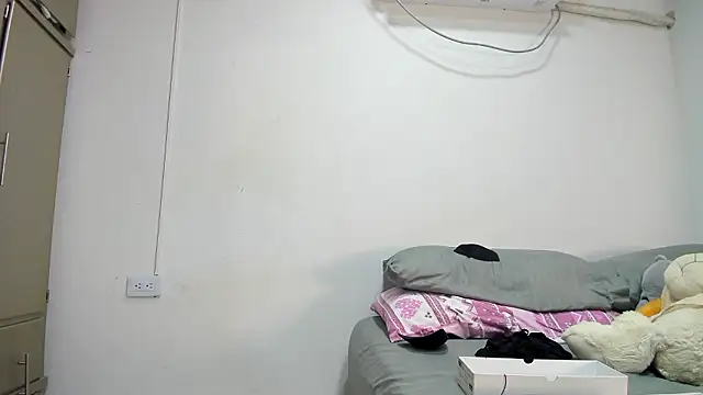 vennuss19's Live XXX Chat