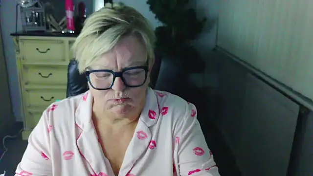 BridgetBlueEyes Obrolan Langsung XXX