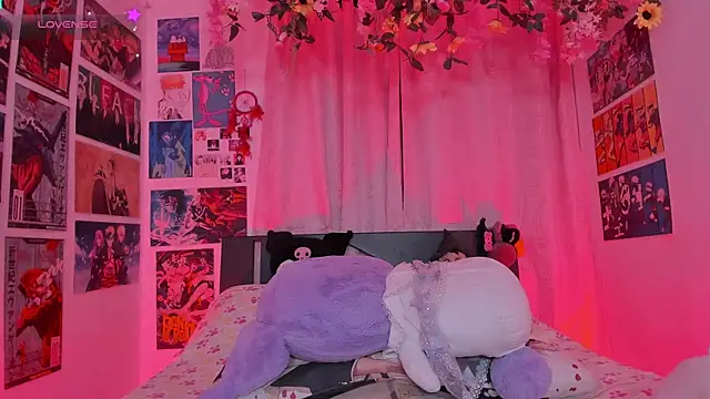 Chat +18 de MissCurvyTop ao vivo