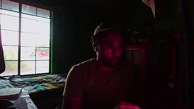 Pokazy przed kamerką – _______the