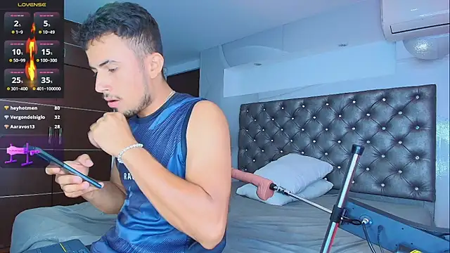 Valentiinoss Chat XXX live