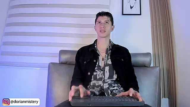 Dorianmistery2322_ Chat XXX live