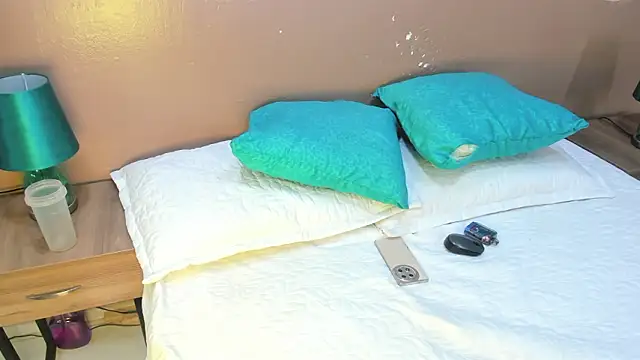 Enrrixxx_'s Live XXX Chat